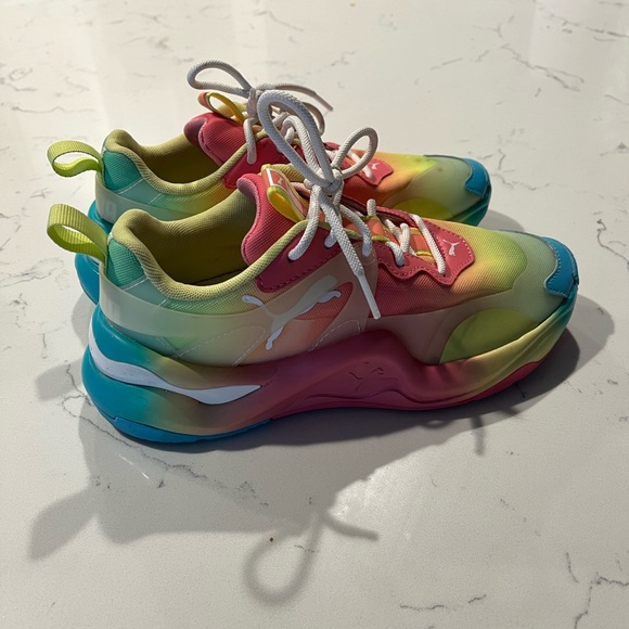 Free People X Puma Movement Sneaker Rainbow 6.5 EUC rainbow sneaker - Picture 2 of 6